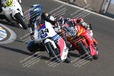 media/Oct-12-2025-CRA (Sun) [[e621380112]]/Races/Race 10/